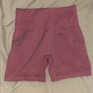 Women’s high waisted gym shorts